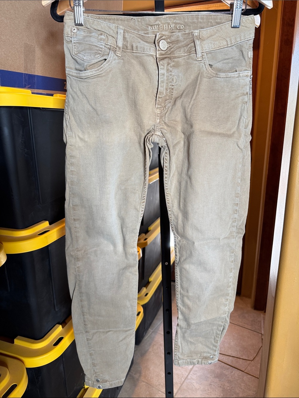 Blue Fire Co Chloe Skinny Ankle Jeans Beige Sand Storm Zip Hem Size 28 - Picture 3 of 12